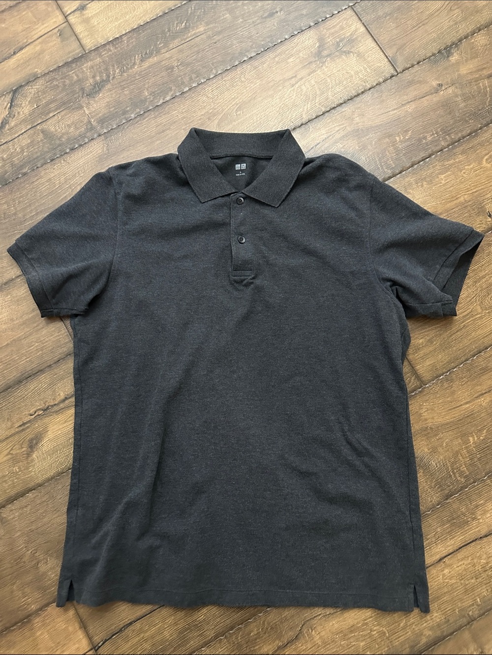 Uniqlo Men's Gray Polo Shirt - Short Sleeve